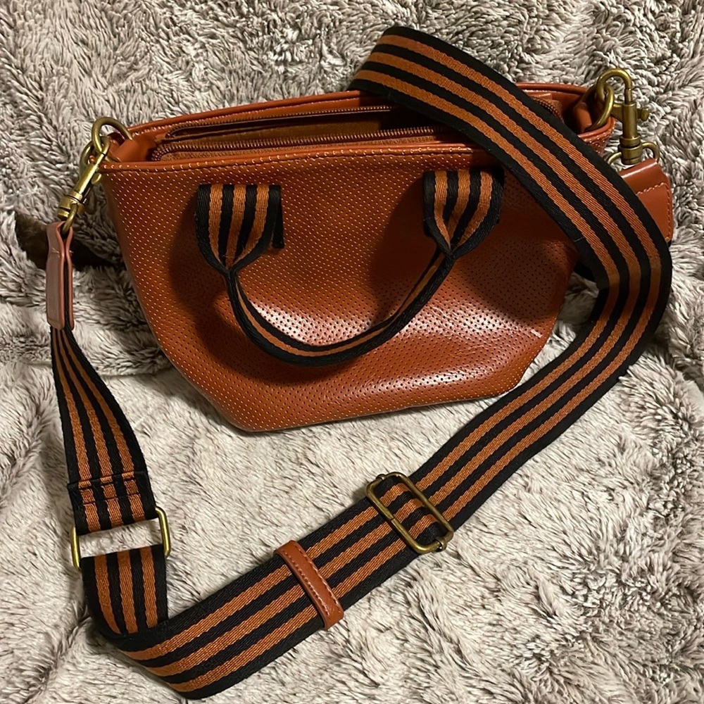 Universal Thread Brown Small Purse - image 1